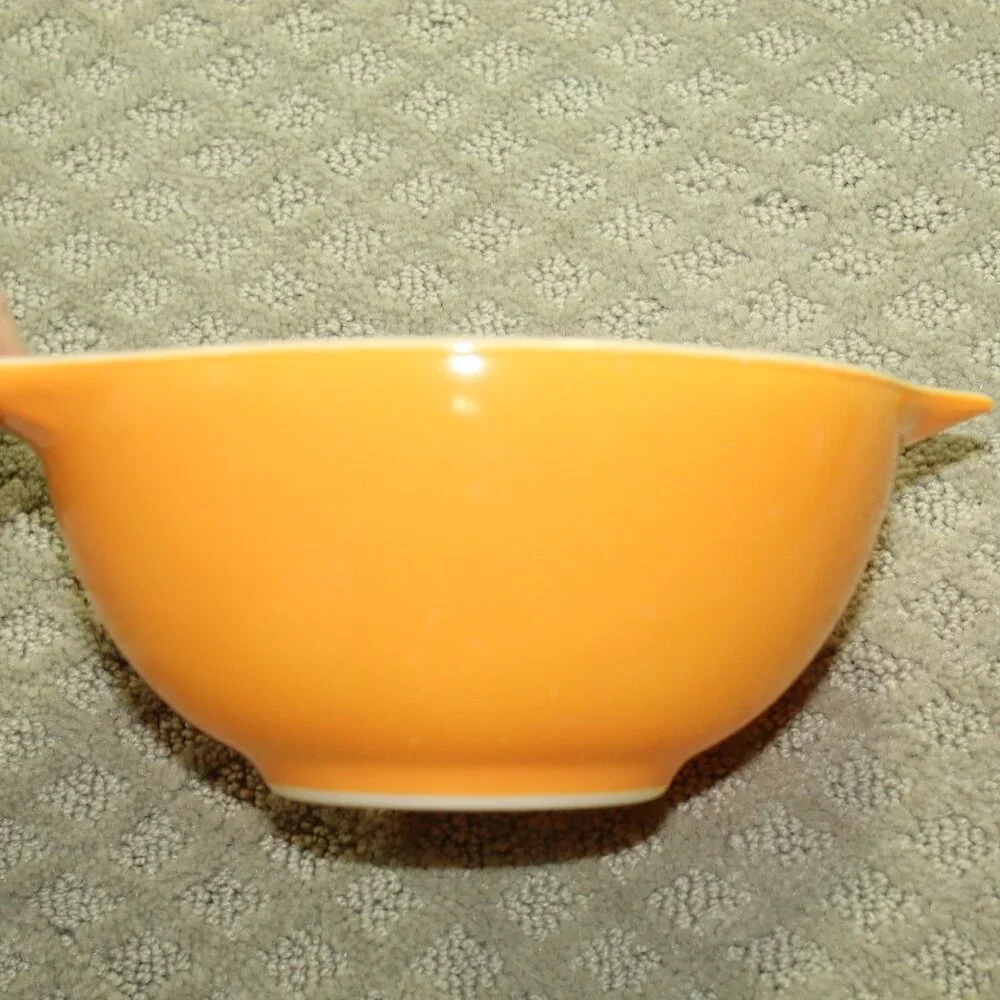 Set of 3 Vtg 1960's Pyrex Town & Country Cinderella Mixing Bowls 444, 443, 442